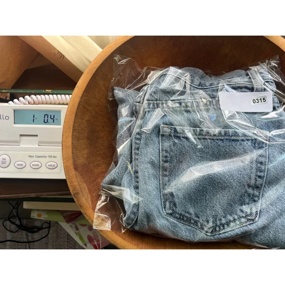 Women's PacSun Blue Straight Leg Jeans Size 26 - Picture 6 of 6